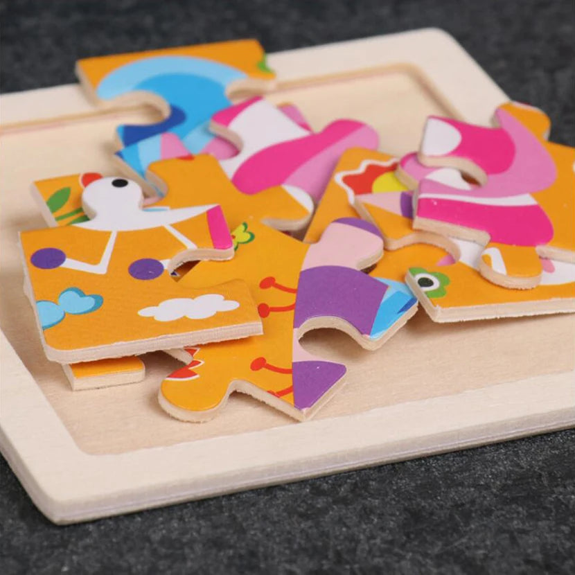 Colorful Animal Jigsaw Puzzle – Montessori-Inspired Wooden Toy for Toddlers (Ages 2–5)